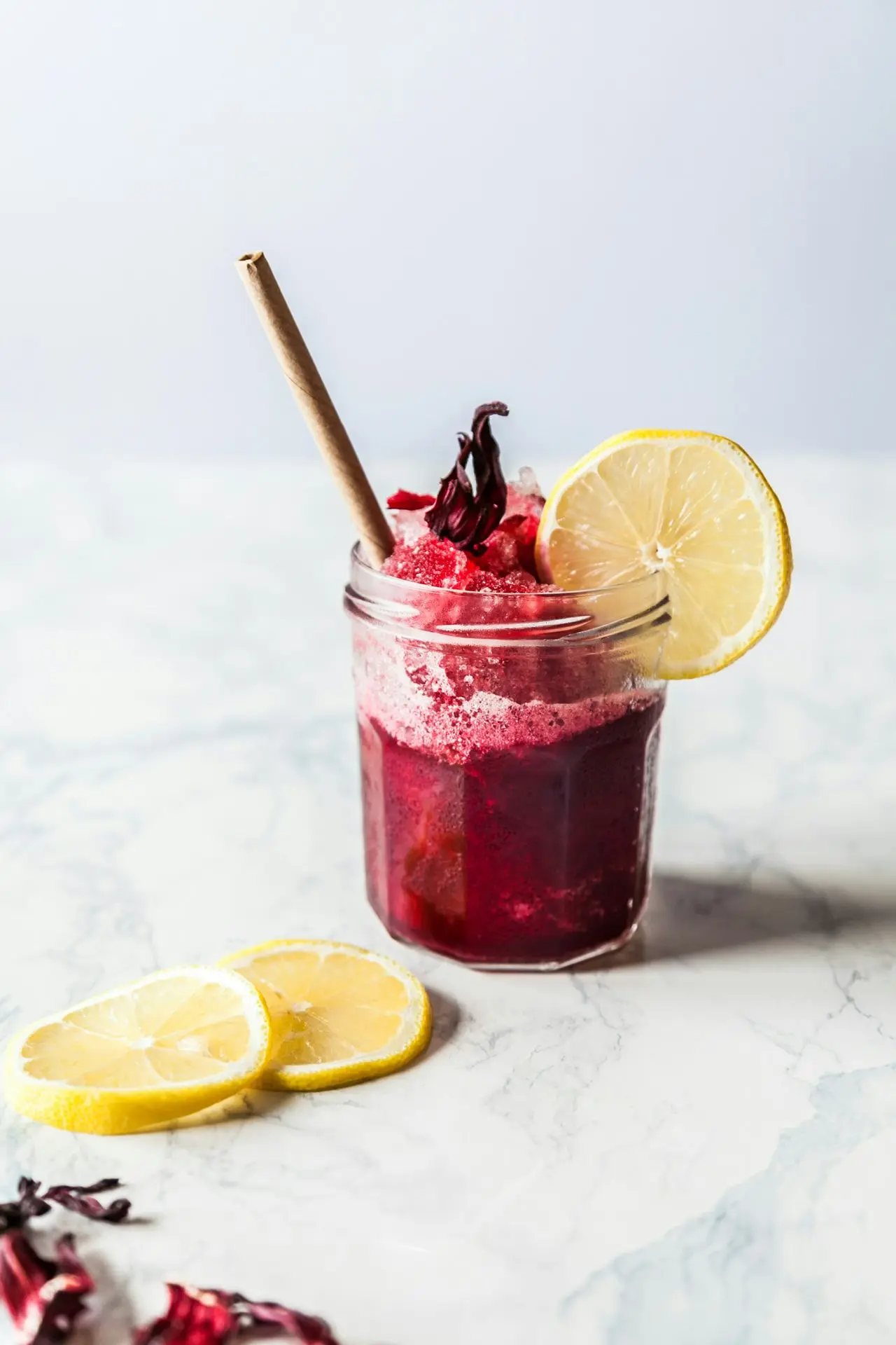 Beetroot juice with sliced oranges